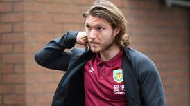 Jeff Hendrick joins Newcastle on a four-year deal