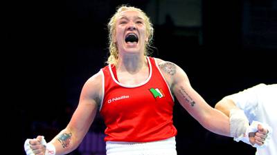 World champions: Amy Broadhurst and Lisa O’Rourke win gold medals