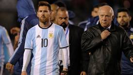 Argentina fail to make up ground with Venezuela draw