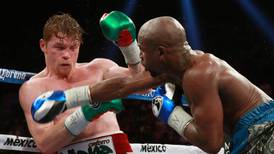 Mayweather blows hype and Álvarez out of his way in Las Vegas