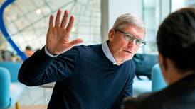 Apple chief cashes in more than €100m of stock options