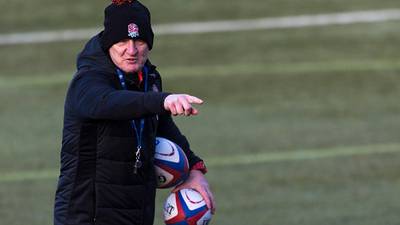 Simon Middleton becomes first women’s coach to win World Rugby Coach of the Year