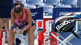 Pressure gets to Errani as she bows out to fellow Italian Pennetta at the US Open