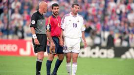 Zinedine Zidane tests perfect record against old friend Guardiola