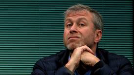 Abramovich, Ukrainian peace negotiators hit by suspected poisoning - reports
