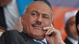 Saudi-led air strikes support Yemen’s Saleh as he shifts against Houthis