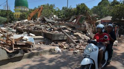 Third powerful earthquake hits Indonesian island of Lombok
