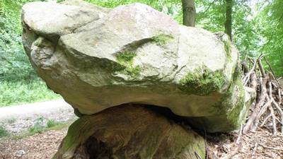 Stonehenge mystery: Archaeologists unravel secrets of giant sarsen stones