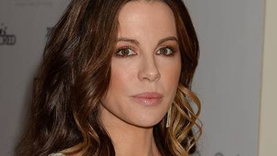 Kate Beckinsale joins 60 celebrities calling for abortion rights in North