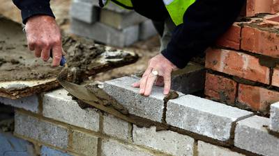 Extra 30,000 building workers needed to hit ‘housing, climate’ targets
