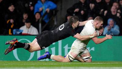 England miss out on All Blacks win after controversial call